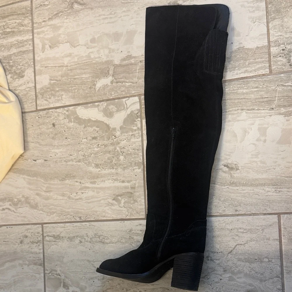 Jeffrey Campbell Black Over the Knee Boots - Picture 2 of 5